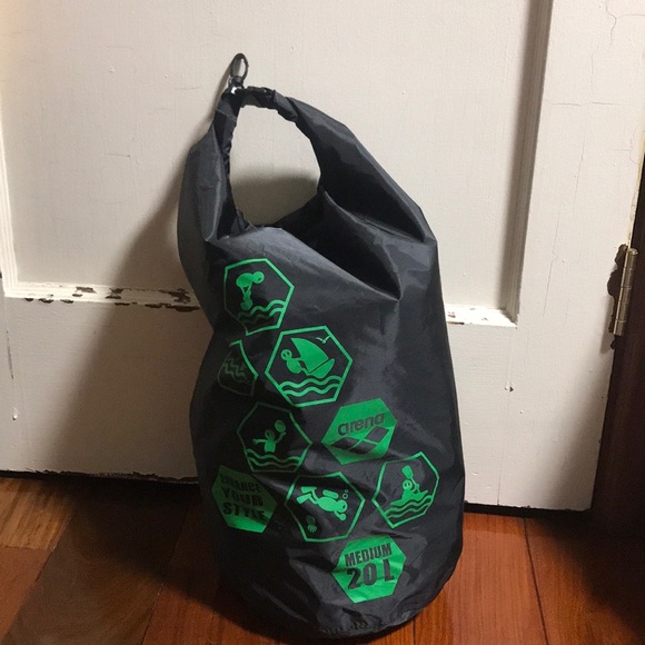 Arena Dry Bag - Picture 3 of 3